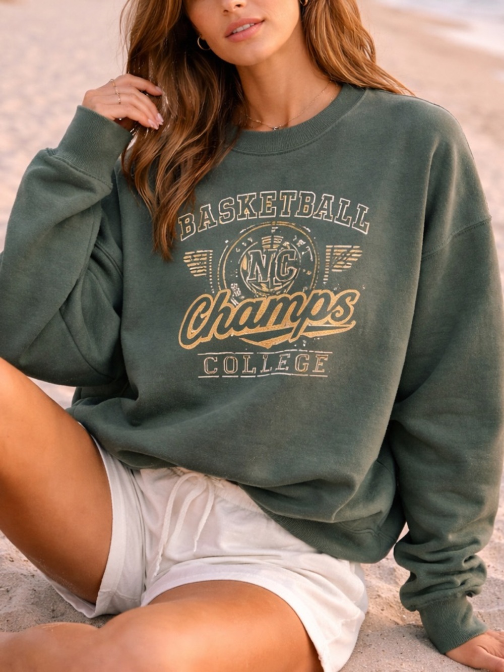 NWT Urban Outfitters NYC Retro Sweatshirt Size M/L Green Blue College Unisex